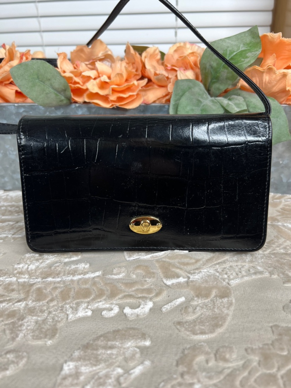 Etienne Aigner Black Croc Embossed Crossbody Shoulder Bag Wallet Clutch